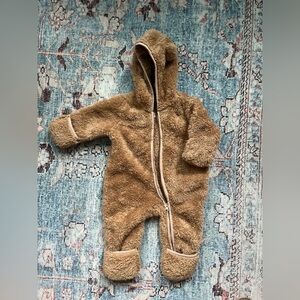 GAP baby Kids Tan Fleece Puffer Jacket teddy one piece bear suit coat